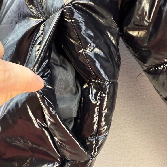 Boohoo Puffer Coat Women's Size 6 Shiny Black Hooded Cropped Streetwear Gorpcore - Picture 4 of 12